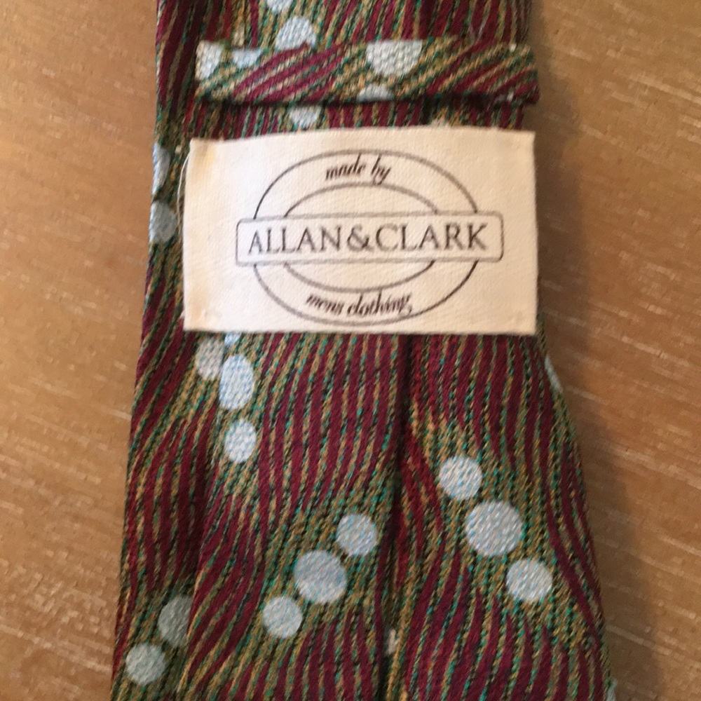 Allan Clark tie